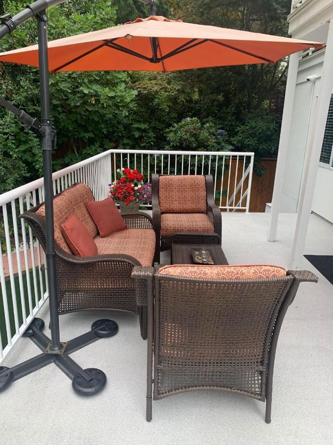 Beautiful Modern Suite North Vancouver Luaran gambar