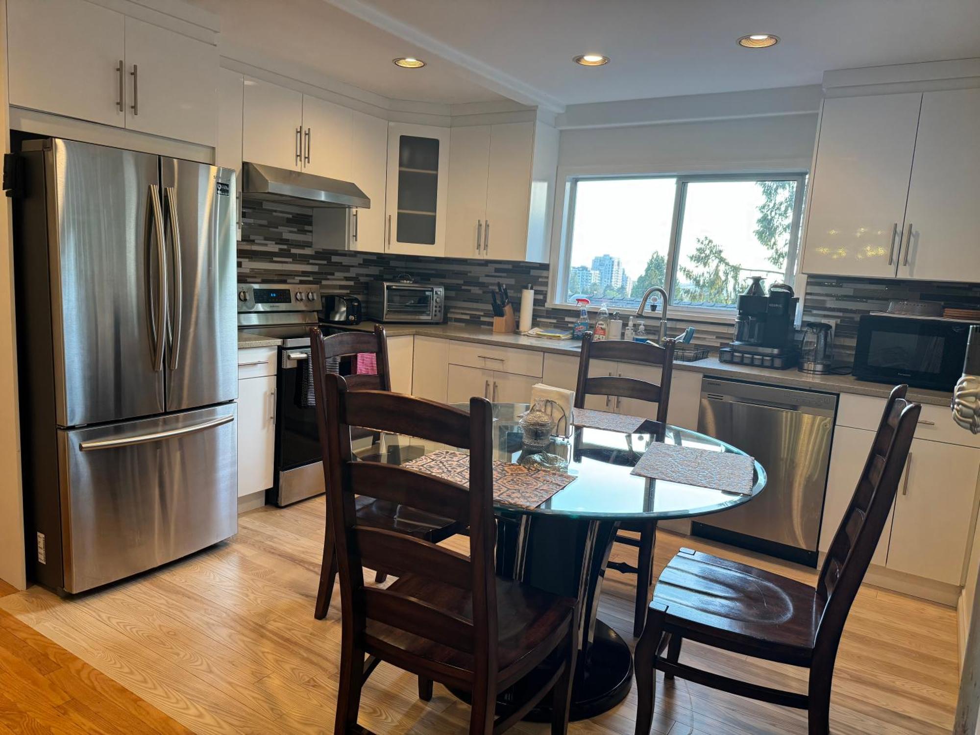 Beautiful Modern Suite North Vancouver Luaran gambar