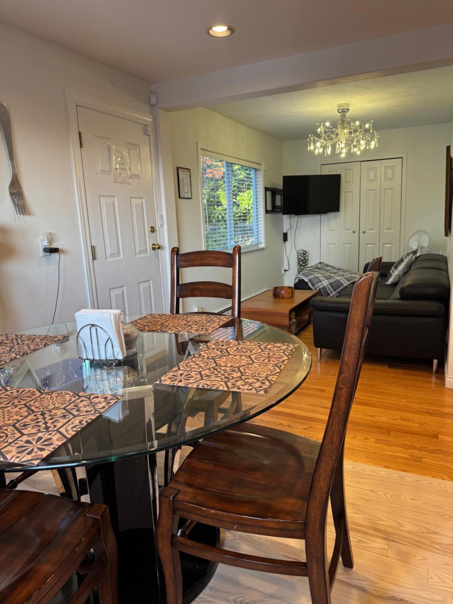Beautiful Modern Suite North Vancouver Luaran gambar